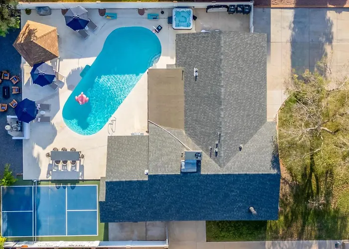 Pickleball Palace Fun Your Unique Az Getaway