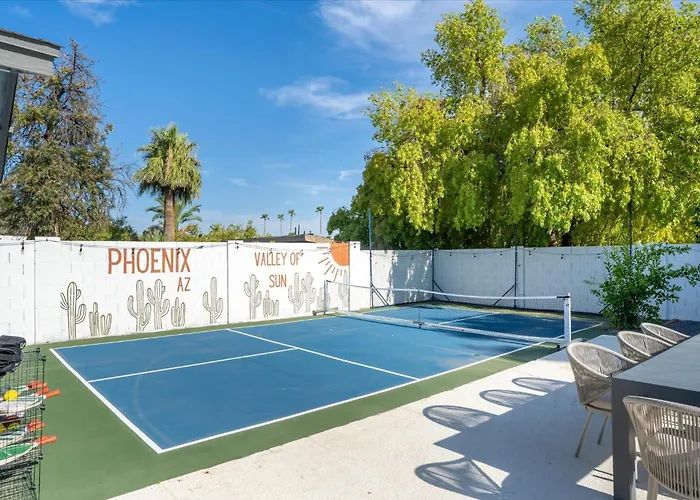 Pickleball Palace Fun Your Unique Az Getaway * Phoenix